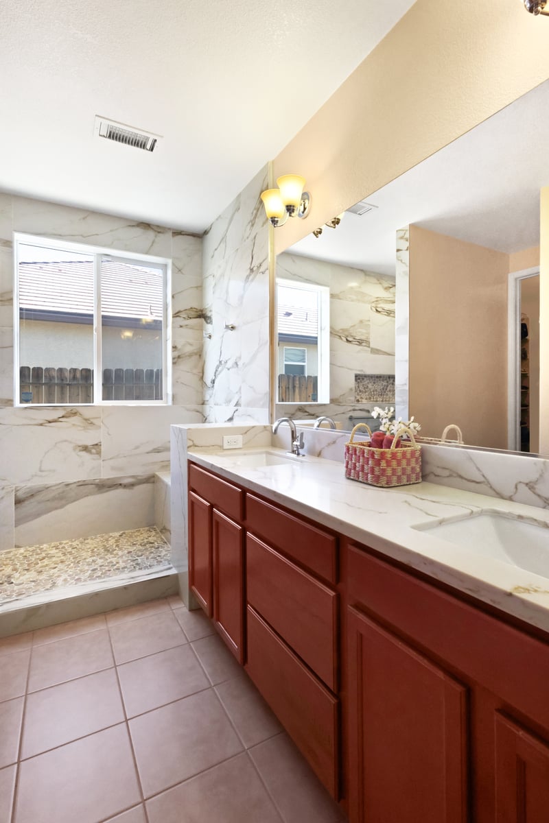 Bathroom renovation M&amp;G Construction Reno